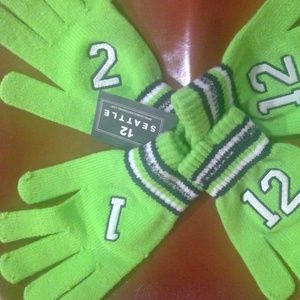 12th fan Seattle Seahawk stretchy gloves